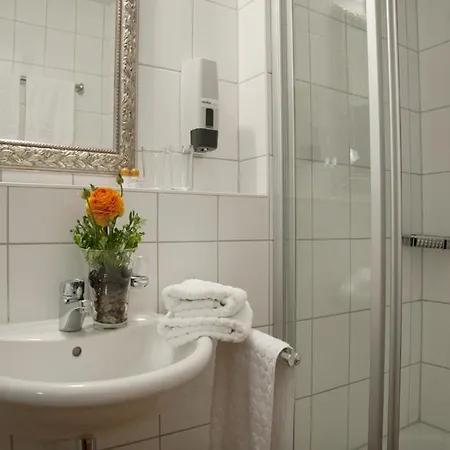Hotel Alte Post - Restaurant Offen Oberding